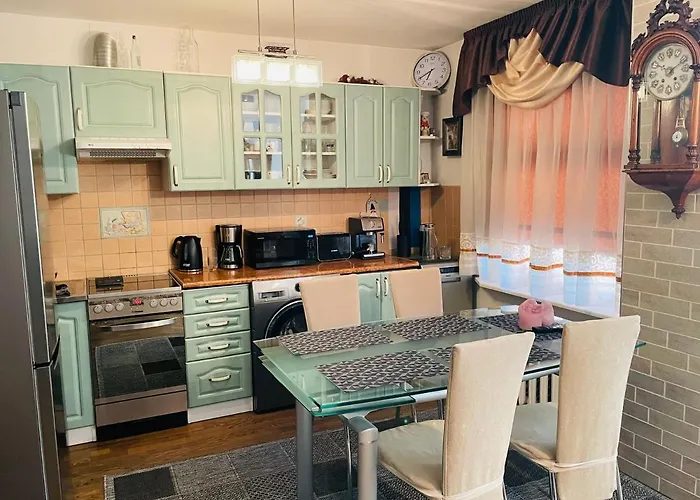 Avelana Apartment